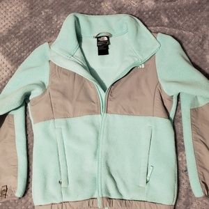 Girls north face Denali